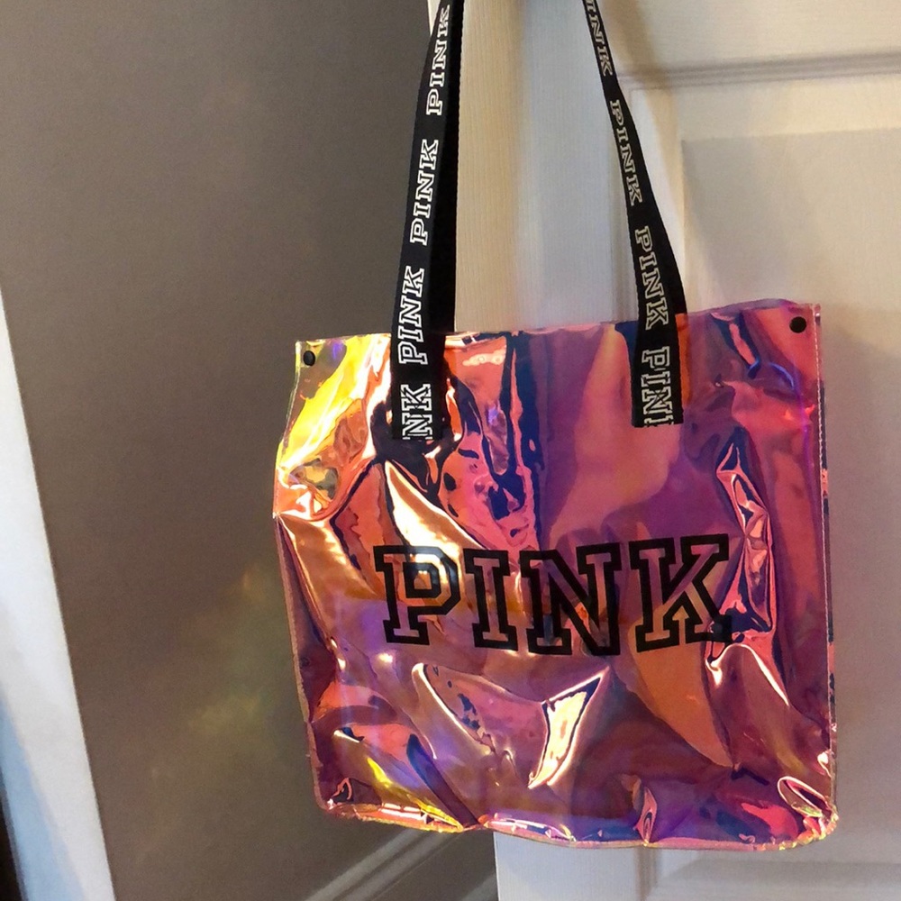 NWOT VS PINK Bag Set